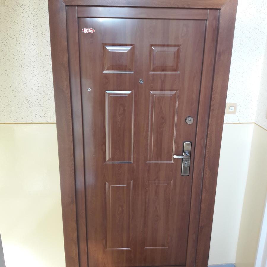 Studio 18 Apartman Kazincbarcika Exterior photo